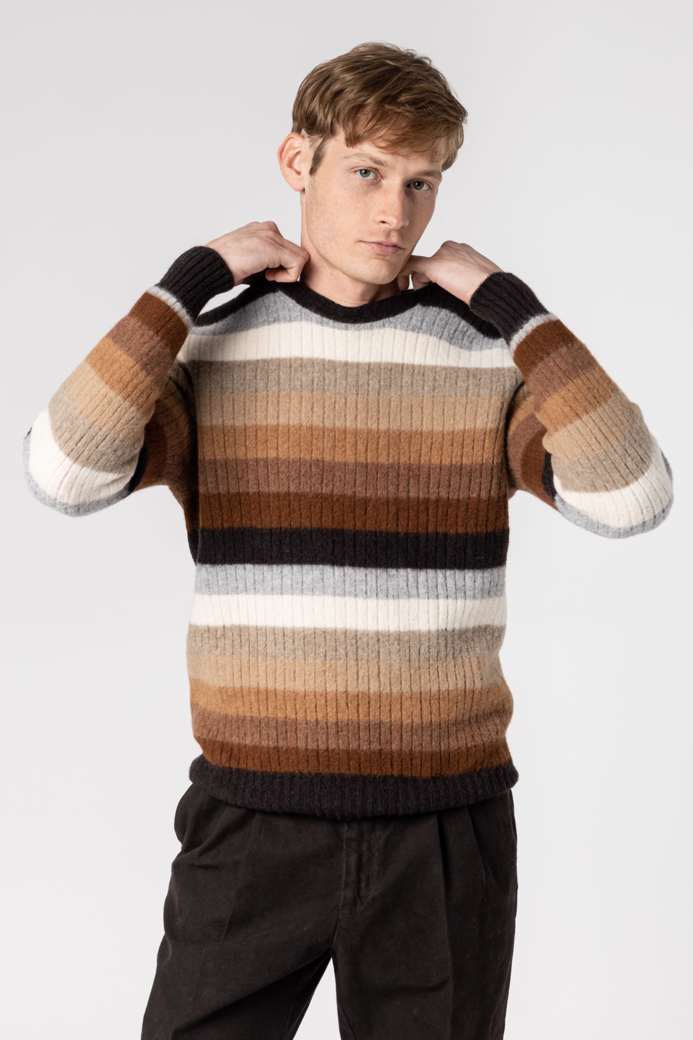 Maglia girocollo random stripes