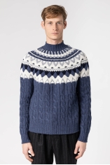 Cashmere turtleneck sweater