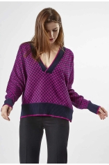 V-neck Razor Blade Sweater