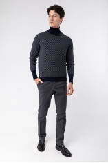 Cashmere Razor Blade Turtleneck Sweater