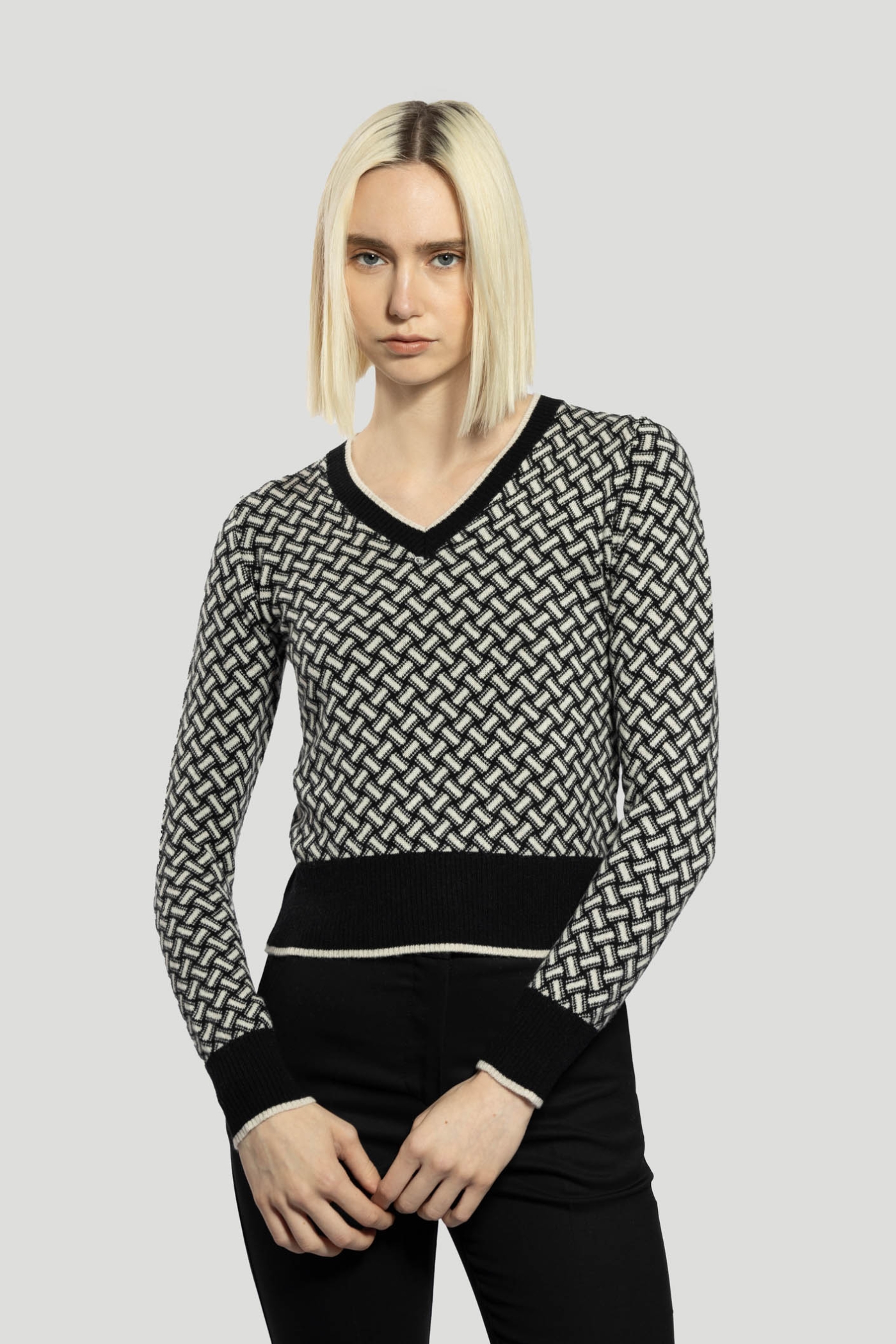 V-neck Razor Blade Sweater