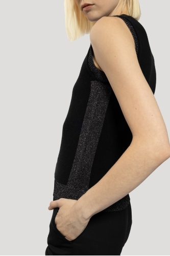 Wool V-neck Vest