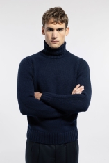 Cashmere Turtleneck